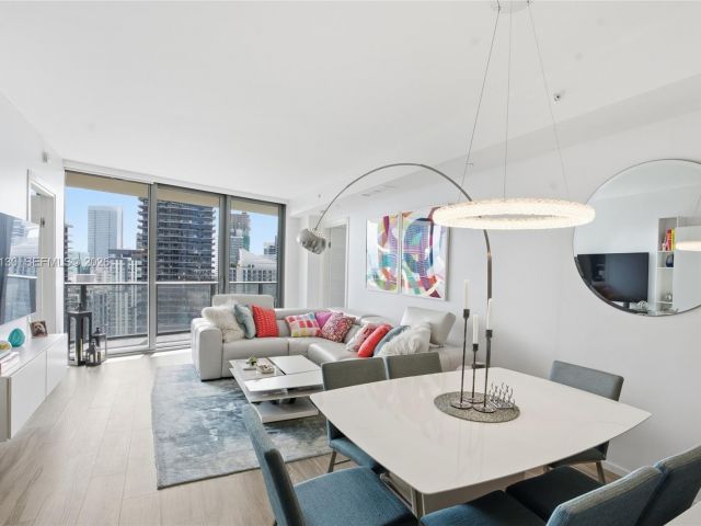 Apartment for rent  Unit #4202 - photo 7325625