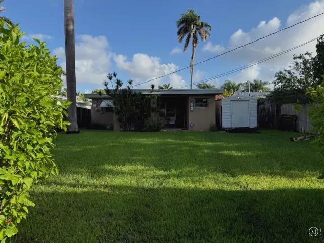 3-bedroom home for sale in Hollywood - 1526 Shenandoah Street - MondialRealty
