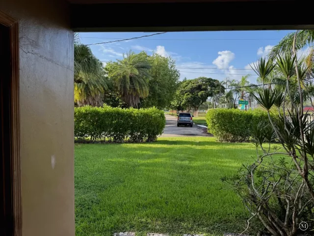 3-bedroom home for sale in Hollywood - 1526 Shenandoah Street - MondialRealty