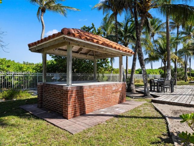 Apartment for sale  Unit #1106 - photo 7406879