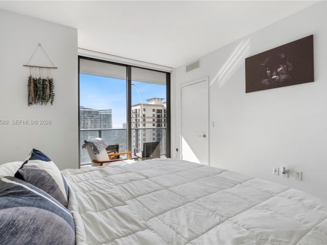 Apartment for sale  Unit #3005 - photo 7325016