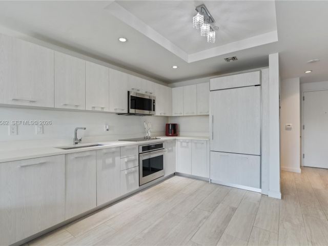 Apartment for sale  Unit #3005 - photo 7325020