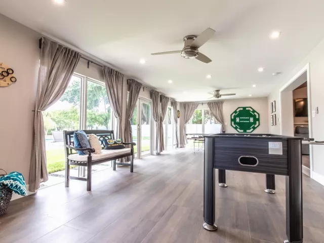 5-bedroom home for rent in Fort Lauderdale - 2275 SW 44th Street - MondialRealty