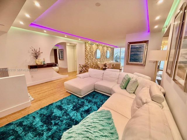 Apartment for rent  Unit #3102 - photo 7316975