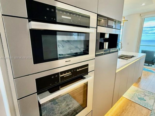 Apartment for rent  Unit #3102 - photo 7316978