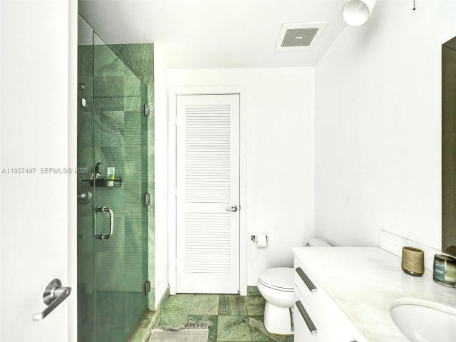 Apartment for sale  Unit #2722 - photo 7438814