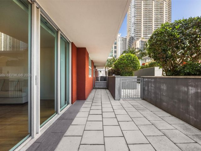 Apartment for rent  Unit #606 - photo 7440601