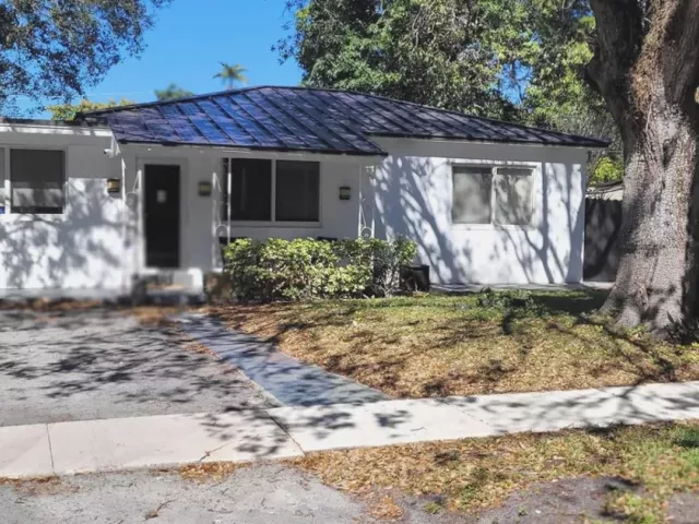 3-bedroom home for rent in North Miami - 875 NE 130th St 0 - MondialRealty