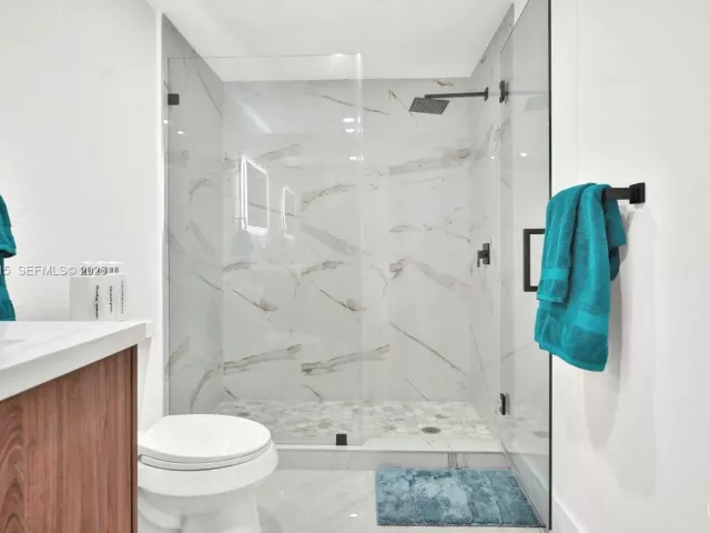 3-bedroom home for sale in North Miami - 13720 NW 4th Ct - MondialRealty