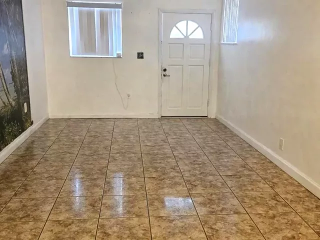 5-bedroom home for sale in Miami - 3500 NW 12th Street - MondialRealty