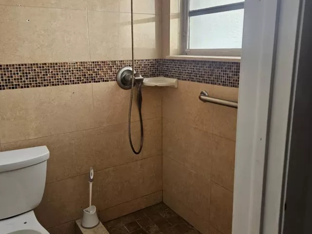 5-bedroom home for sale in Miami - 3500 NW 12th Street - MondialRealty