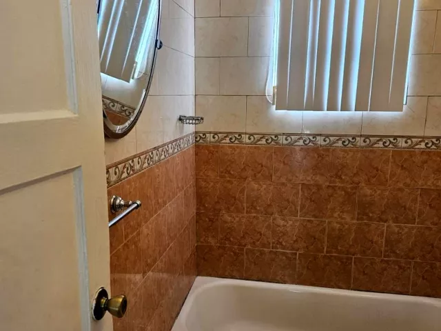 5-bedroom home for sale in Miami - 3500 NW 12th Street - MondialRealty
