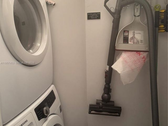 Apartment for rent  Unit #818 - photo 7325073