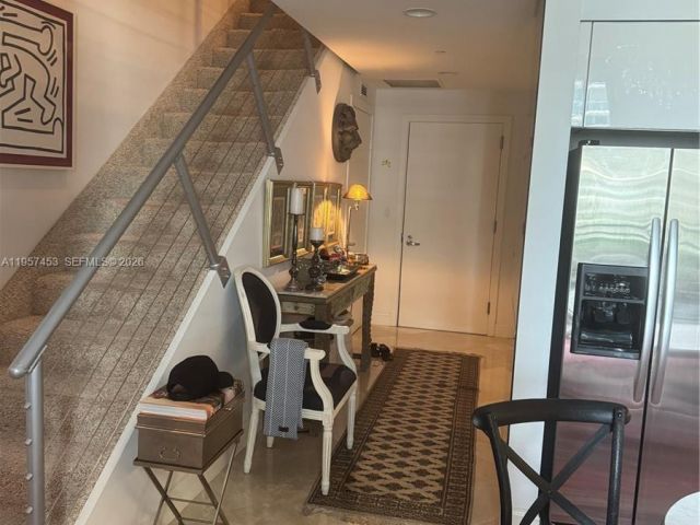 Apartment for rent  Unit #818 - photo 7325086