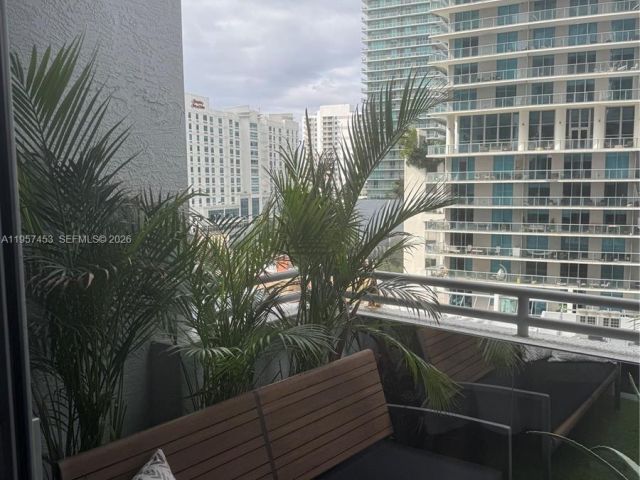 Apartment for rent  Unit #818 - photo 7325089