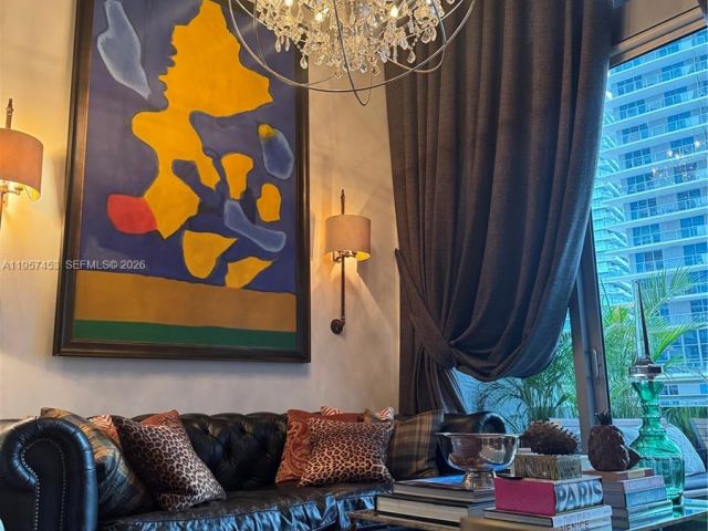 Apartment for rent  Unit #818 - photo 7325090