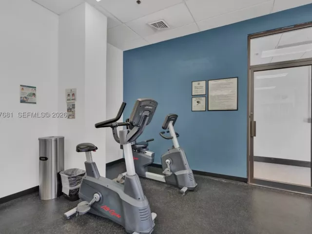 2-bedroom condo for sale in Sunny Isles Beach - 100 S Bayview Dr 1222 - MondialRealty