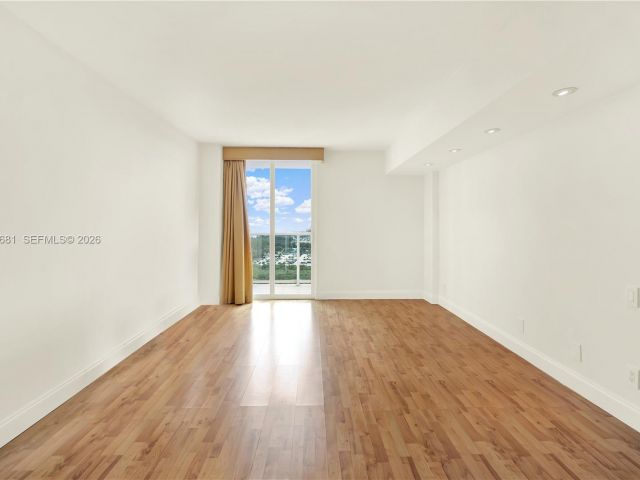 Apartment for sale  Unit #1222 - photo 7368083