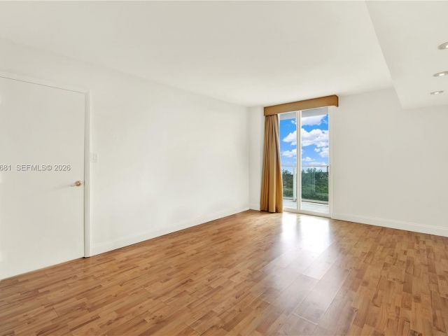 Apartment for sale  Unit #1222 - photo 7368084