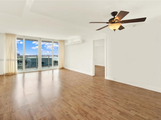 Apartment for sale  Unit #1222 - photo 7368101