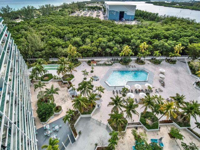 Apartment for sale  Unit #1222 - photo 7368109