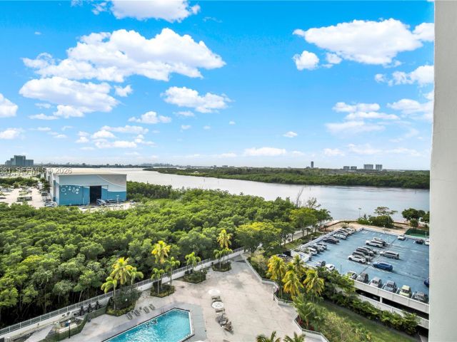 Apartment for sale  Unit #1222 - photo 7368113