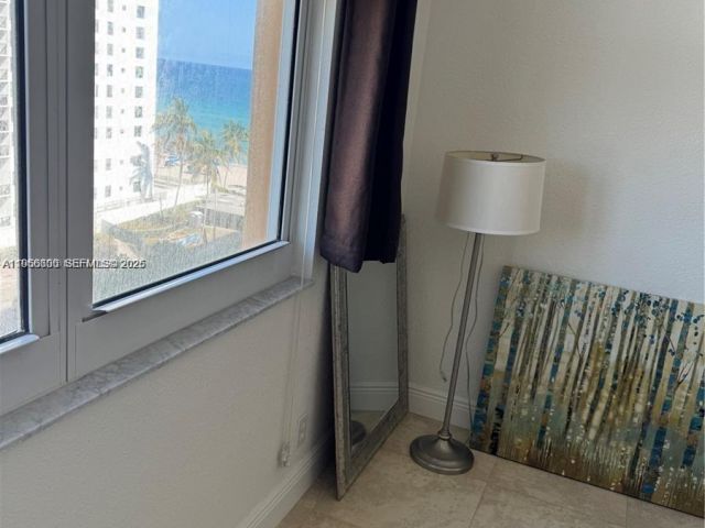 1-bedroom condo for rent in Hollywood - 2501 S Ocean Dr 838 - MondialRealty
