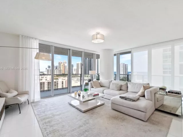 3-bedroom condo for sale in Sunny Isles Beach - 300 Sunny Isles Blvd 4-1501 - MondialRealty