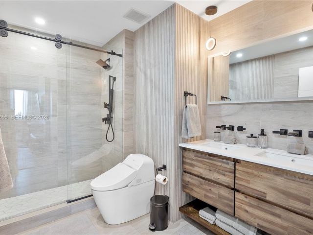 Apartment for sale  Unit #1633 - photo 7331823