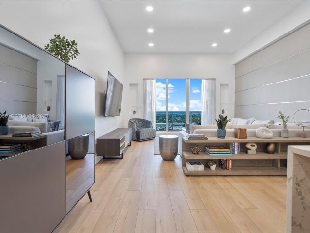 Apartment for sale  Unit #1633 - photo 7331826