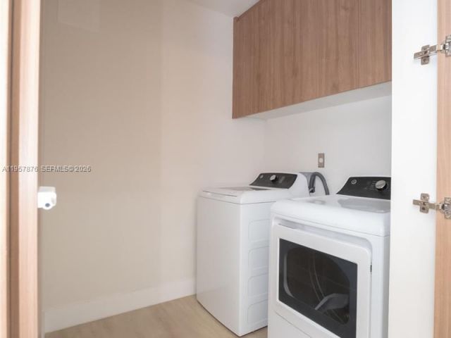 Home for sale at 15411 NE 10th Ave - photo 7332015