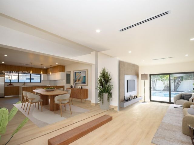 Home for sale at 15411 NE 10th Ave - photo 7332024