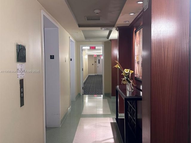 1-bedroom condo for rent in Hallandale Beach - 1755 E Hallandale Beach Blvd 304E - MondialRealty