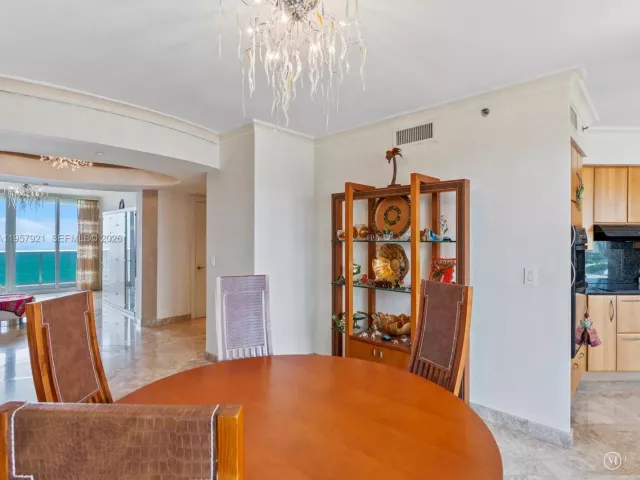 3-bedroom condo for rent in Sunny Isles Beach - 19111 Collins Ave 2503 - MondialRealty