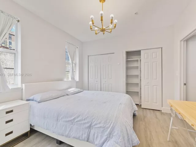 3-bedroom home for rent in Hallandale Beach - 2067 S Ocean Dr TH5 - MondialRealty