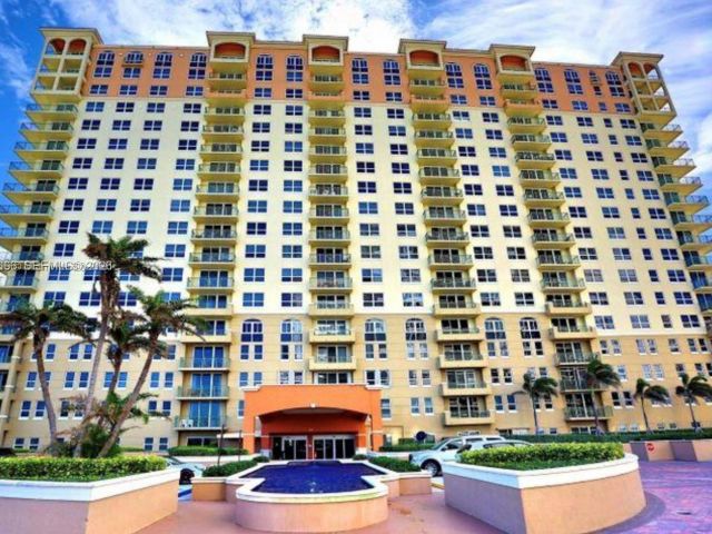 2-bedroom condo for rent in Hallandale Beach - 2080 S Ocean Dr 303 - MondialRealty