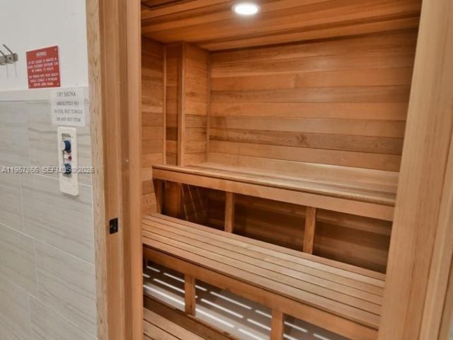 2-bedroom condo for rent in Hallandale Beach - 2080 S Ocean Dr 303 - MondialRealty