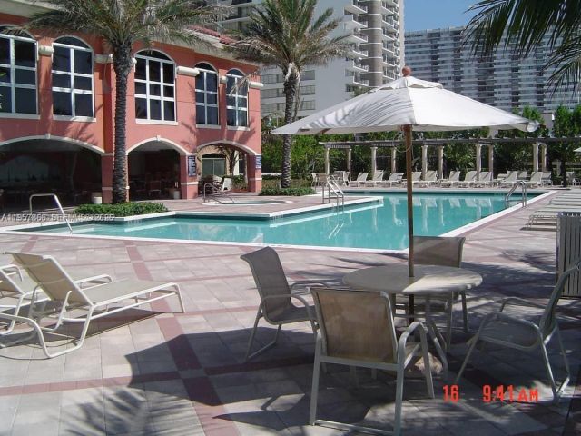 2-bedroom condo for rent in Hallandale Beach - 2080 S Ocean Dr 303 - MondialRealty