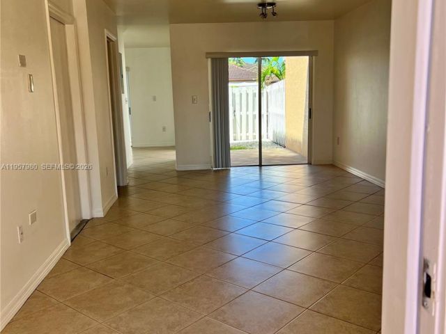 3-bedroom home for rent in Miami - 3810 SW 153rd Pl - MondialRealty