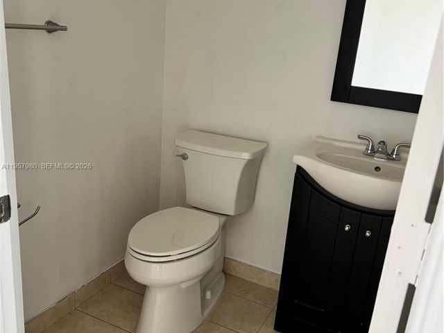3-bedroom home for rent in Miami - 3810 SW 153rd Pl - MondialRealty