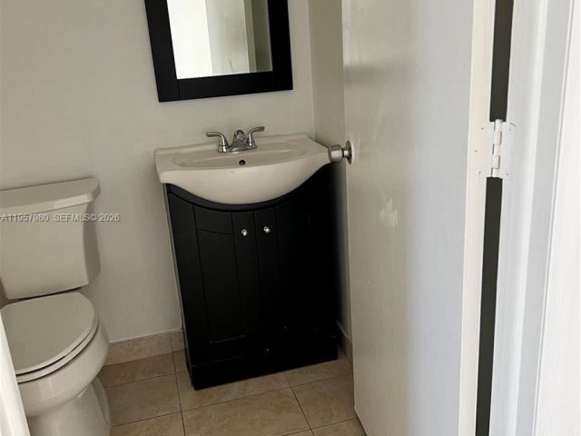 3-bedroom home for rent in Miami - 3810 SW 153rd Pl - MondialRealty