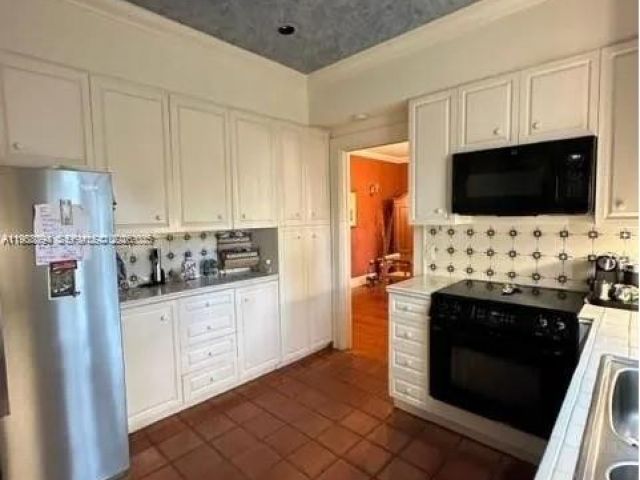 Home for rent at 1103 Genoa St - photo 7471276