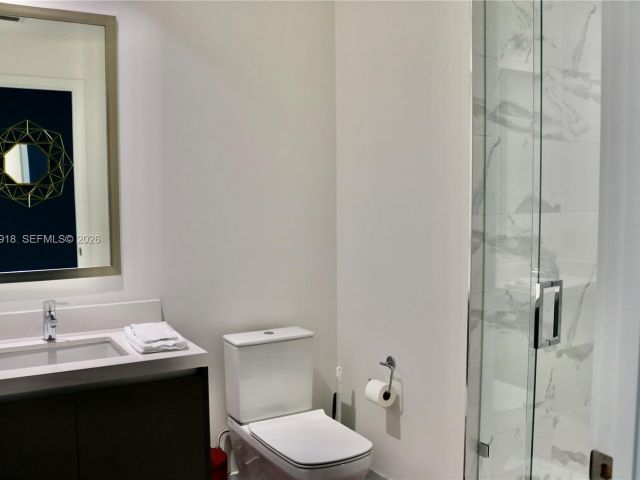 Apartment for rent  Unit #2401 - photo 7333378