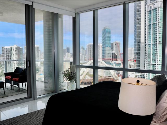 Apartment for rent  Unit #2401 - photo 7333385