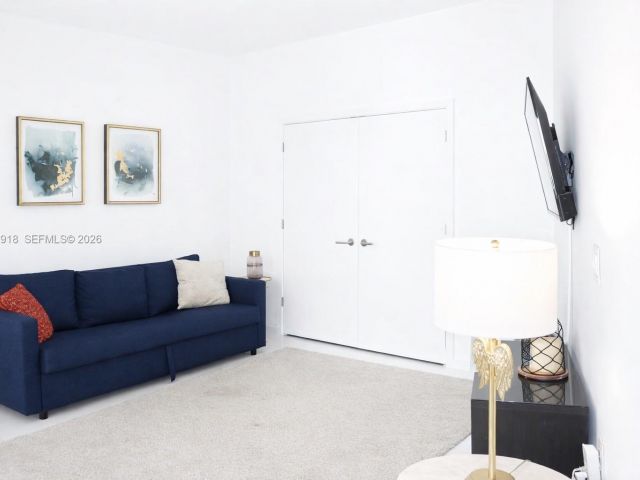 Apartment for rent  Unit #2401 - photo 7333388