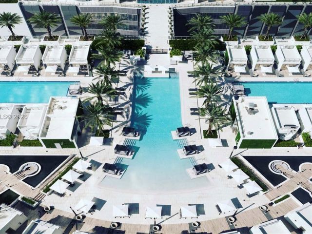 Apartment for rent  Unit #2401 - photo 7333396