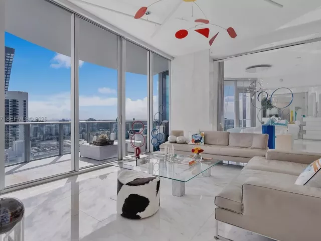 2-bedroom condo for rent in Sunny Isles Beach - 17475 Collins Ave 2502 - MondialRealty