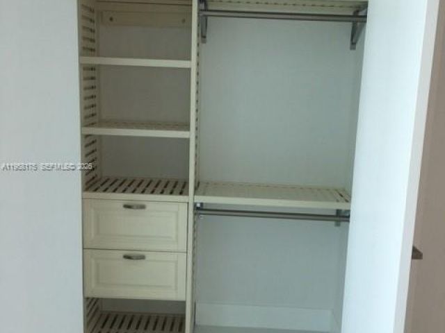 condo for rent in Miami - 1080 Brickell Ave 1405 - MondialRealty