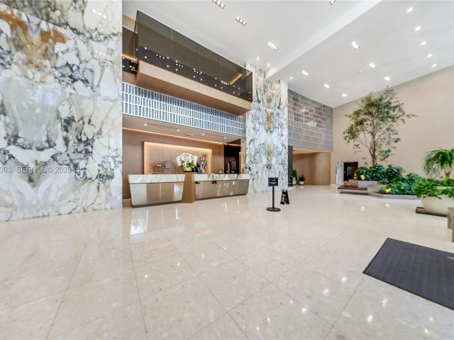 Apartment for sale  Unit #1205 - photo 7352093