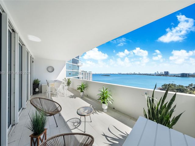 Apartment for sale  Unit #1205 - photo 7352105